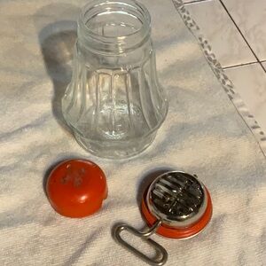 Federal Tool Corp, Chicago NYTimes grinder, antique.